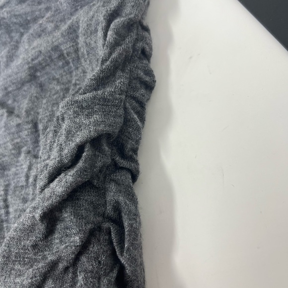 DKNY Women's Ruched Pencil 100% Merino Wool Skirt (Gray, Small) - Picture 5 of 8